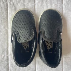 Baby Vans- size 4